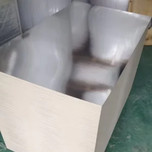 287gsm Waterproof Metallized Hologram Paperboard for Gift Wrapping and Cigarette Packaging (FBB SBS)