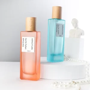 Botellas De Perfume Colored Sky Blue Square Perfume Bottle with Wooden Cap