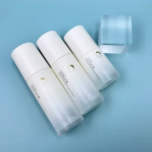 Cosmetic Bottle 20ML 40ML 50ML Colorful Round Glass Bottle with Plastic Pump Cap