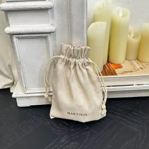 Custom Cotton Fabric Packing Pouch Small Drawstring Bag Cotton Organic Tea Bags for Shopping Cotton Dust Bags