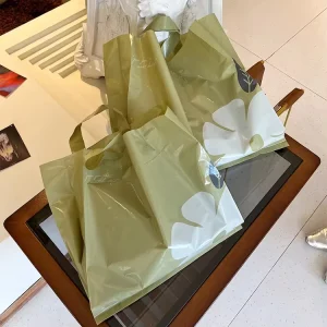 Custom Durable Reusable Medium Shop Packaging Colorful Polythene Plastic Shopping Bags for Clothing & Shoes Personalized Logo