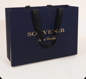 Custom Eco Friendly Art Paper Luxury Packaging Bags for Supermarket Promotion and Recycled Materials