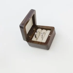 Custom Handmade Shape Size Gift Display Keepsake Walnut Wooden Bamboo Packaging Boxes for Necklace Ring Storage