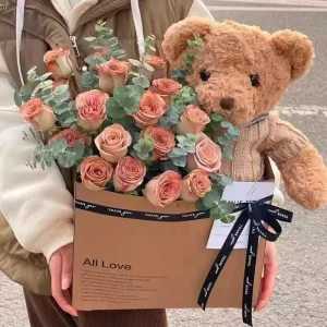 Custom Kraft Bouquet Hug Bags Square Flower Gift Totes For Qixi Valentines Day Gifts For Women