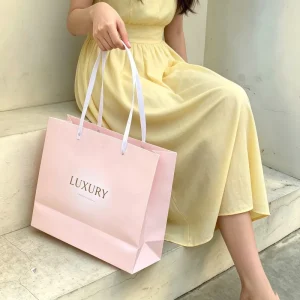 Custom Logo Printed Luxury White Paper Jewelry Clothing Packaging Gift Shopping Bag