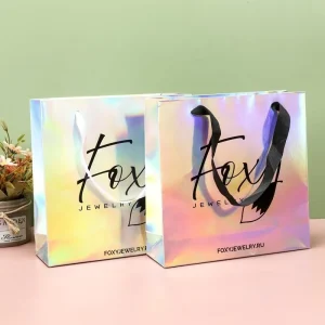 Custom Luxury Holographic Gift Paper Packaging Bags Glitter Paper Bag Clothes Cosmetic Paper Bag Custom Made with Your Own logo
