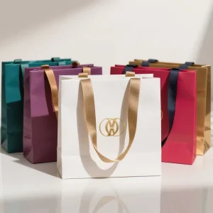 Custom Luxury Reusable Foldable Paper Box Ribbon Handle Coated Recycled Materials for Eco Friendly Clothing Shoes Packaging