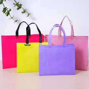 Custom Non Woven Tote Bags for Clothing Stores Screen Printed Custom Logo Shopping Gift Packaging Bags Customization