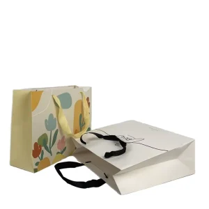 Custom Paper Bags Shopping Clothing Packaging Handbags Foldable Gift Paper Bags With Your Own Logo