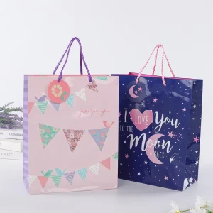 Custom Printed Fashionable Cardboard Bags Recyclable Reusable Shopping Clothing Gift Bag Food Take Away With Your Own Logo
