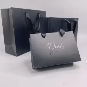 Custom Recyclable Biodegradable Luxury Gift Paper Bags for Clothing Promotion Custom Color Logo High Quality Hand Length Handle