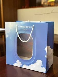 Custom Thick High Quality Paper Gift Bags with Transparent Window Shopping Handle Bags for Packaging Party Festival Supplies