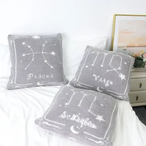 Custom logo Comfortable Soft 100% Polyester Fiber Knitted Throw Pillows for Home Decor Office Chair