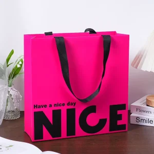 Custom made White Cardstock Paper Tote Bags Waistline Two Handles Screen Printed Custom Logos Gift Shopping Packaging Bags