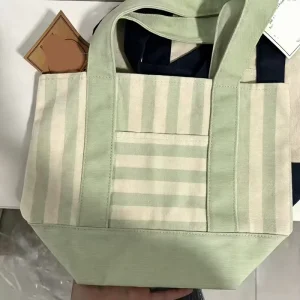 Customizable Canvas Tote Handle Bag with Embroidered Logo Fashionable for Year Round Daily Shopping Bag Women