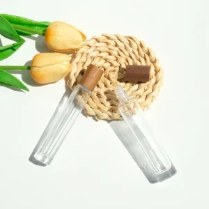 Different Shape 10ML Reusable Travel Portable Clear Glass Perfume Roll On Bottle with Walnut Lid