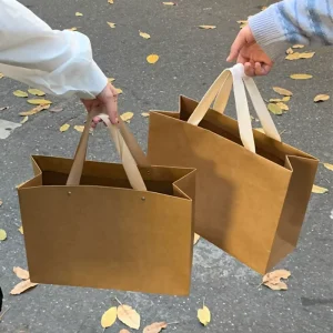 Eco Friendly Brown Paper Bags Large Capacity for Clothes & Shoes Packaging Supermarket Shopping Custom Logo Handle