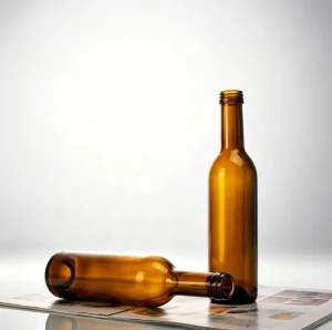 Empty Bottles 375ml 500ml 750ml Custom Printed Logos Vodka Whisky Glass Bottles with Screw Caps or Cork Stoppers