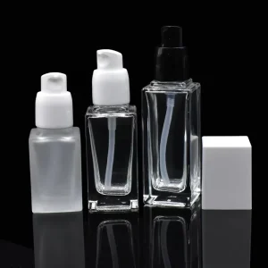 Empty Square Frosted Clear Cosmetic Packaging Glass Bottle 15ml 20ml 30ml 40ml Glass BB Cream Pump Bottle