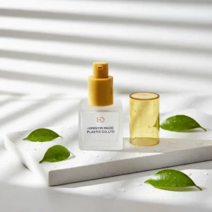 Emulsion Square Frosted Glass Bottle Yellow Pump Cap for Skin Care Cream Face Cream Foundation Liquids