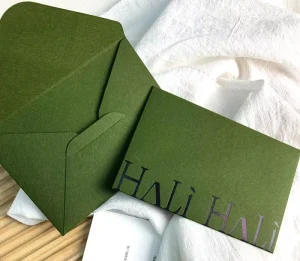 Factory Custom Envelopes Hot Stamping Green Textured Art Paper Pocket Envelopes with Cards for Brand Packaging