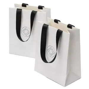 Factory Custom White Paper Gift Bag with Black Ribbon Handles Branded Shopping Bag for Boutique Jewelry Cosmetics