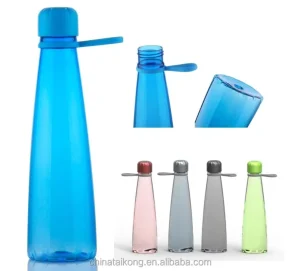 Factory Supply Plastic Water Bottle with Screw Cap Simple Design