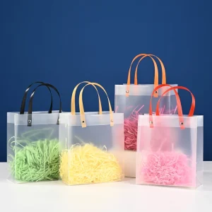 Frosted Portable PP Tote Gift Bag Customized Logo Standing Candy Gift Plastic Bag for Wedding Guests