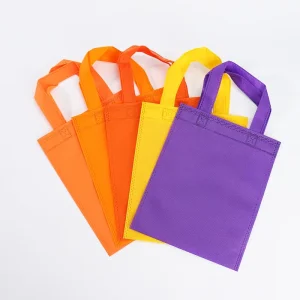 Golden Price Custom Logo Printed Recycle Reusable Pp Non Woven Tote Shopping Bags