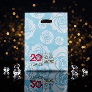 High Quality Colored LDPE Shopping Bag Heat Seal Soft Touch Plastic Bag With Die Cut Handle Bag for Boutique Retail