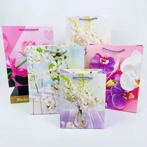 Large Size Luxury Floral Chic Biodegradable Paper Bags Trendy Custom Options for Retail Versatile Premium Shopping Paper Bag
