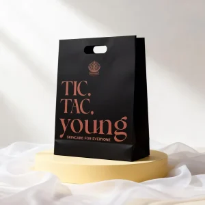 Luxury Black Modern Die Cut Kraft Paper Bags Custom Color Art Paper Gift Bag Logo Printed Jewelry Packaging Paper Bag