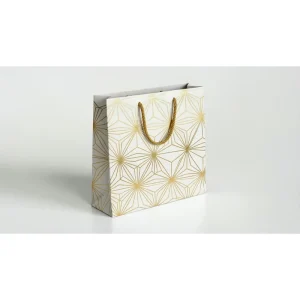 Luxury Clothing Shopping Bag and Box Set with Embossing Customized Recyclable Gift Packaging for Boutique Retailers Candle Use