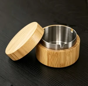 Luxury European Bamboo Wooden Ashtray Magnet Insert Shape Portable Design Asian Zen Style Cigarette Holder Lid Boxed