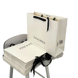 Luxury Paperboard Lamination for Premium Look and Durability in Women’s Garments