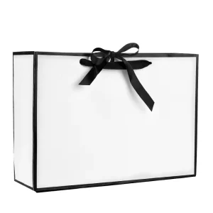 Luxury White Paper Shopping Bag Cardboard Gift Bags Personal Wedding Plain Paper with Customized logo