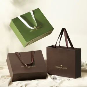 Luxury White and Black Kraft Paper Shopping Bags with Handles Custom Logo Recycled Materials for Food Packaging