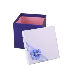 Manufacture Price CMYK Printing Paperboard Gift Box with Flower for Craft Gift