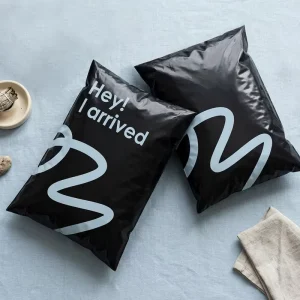 Manufacturer Lightweight PE Durable Waterproof Parcel Dispatch Packaging Sack Custom Mailing Bags Factory Direct