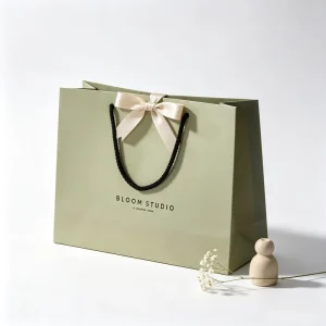 Multi Size Dark Grey Luxury Paper Shopping Bag Custom Deboss Dark Satin Ribbon Bow Gift Bag for Watch Jewelry Clothing