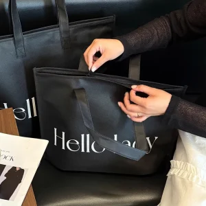 Nonwoven Zipper Shopping Handbags Women Clothing Store Apparel Gift Packaging Tote Bags Custom Logo