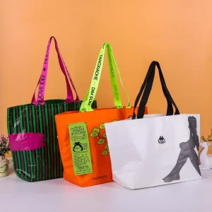 PP Woven Plastic Waterproof Tote Bags Laminated Polypropylene Woven Bag Heavy Duty Reusable Shopping Grocery Bags with Handles