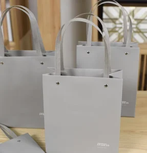Paper Bag Grey Color with Handle High End High Quality Environment Protection ODM OEM