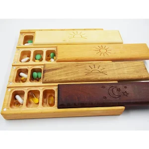 Portable Magnetic Bamboo Storage Box with Splitter Cross Border Wooden Pill Container with Suction Cover for Food Storage