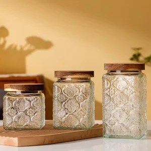 Retro Embossed Square Glass Storage Jar Acacia Lid See-Through Cover Simplicity Style for Candy Dried Storage