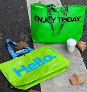 Shopping Bags Bulk Laminated Plastic Grocery Tote with Handles PP Woven Shopping Bag with Coating for Party