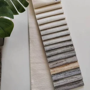 Thick Eco-Friendly Chenille Fabric 100% Polyester Dyed Abrasion-Resistant Anti-Pill Woven 410 GSM 163 Home Textile Sofa Anti-UV