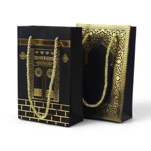 Thick Matte Black Card Gift Bag With Custom Print Logo for Apparel Retail Shopping Packaging